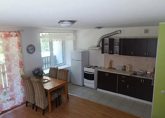 Apartman Vormsi Ohvitseride Maja Korter Nr 4 *