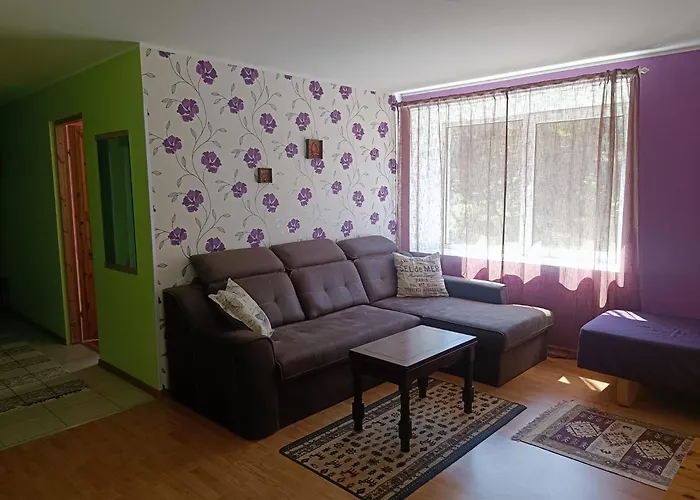 Vormsi Ohvitseride Maja Korter Nr 4 Appartement *